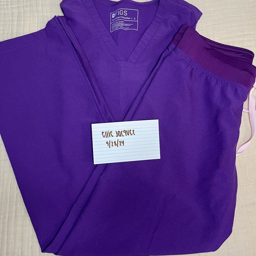 figs scrubs ultra violet set s/xsp